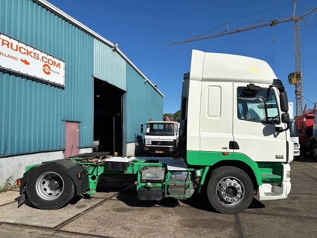 DAF CF 85.410 SPACECAB 4x2 (ZF16 MANUAL GEARBOX / MX-BRAKE / 995 LITER DIESELTANK / AIRCONDITIONING / FRIDGE UNTHER BED) - Sadulveok: pilt 4 DAF CF 85.410 SPACECAB 4x2 (ZF16 MANUAL GEARBOX / MX-BRAKE / 995 LITER DIESELTANK / AIRCONDITIONING / FRIDGE UNTHER BED) - Sadulveok: pilt 4