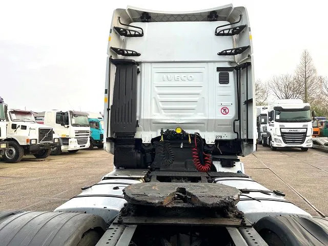 Sadulveok Iveco Stralis AS440S42T/P HI-WAY DUTCH TRUCK (APK/TUV -> 02-2024 / EURO 6 / AS-TRONIC / 2 TANKS / LEATHER SEATS / FRIDGE): pilt 11