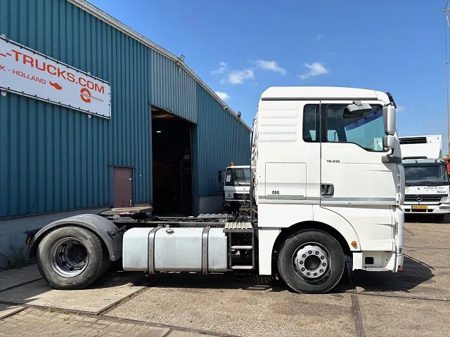 MAN TGA 18.410 BLS XL (6-CILINDERHEADS) (ZF16 MANUAL GEARBOX / ZF-INTARDER / P.T.O.) - Sadulveok: pilt 4 MAN TGA 18.410 BLS XL (6-CILINDERHEADS) (ZF16 MANUAL GEARBOX / ZF-INTARDER / P.T.O.) - Sadulveok: pilt 4