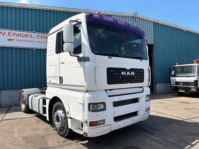 MAN TGA 18.410 BLS XL (6-CILINDERHEADS) (ZF16 MANUAL GEARBOX / ZF-INTARDER / P.T.O.) - Sadulveok: pilt 2 MAN TGA 18.410 BLS XL (6-CILINDERHEADS) (ZF16 MANUAL GEARBOX / ZF-INTARDER / P.T.O.) - Sadulveok: pilt 2
