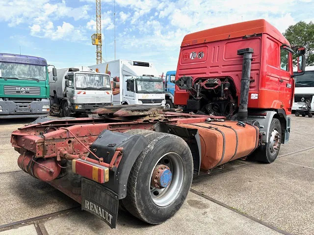 Renault G340 Manager 4x2 TRACTOR (MECHANICAL PUMP & INJECTORS / ZF MANUAL GEARBOX / REDUCTIONS AXLE) - Sadulveok: pilt 3 Renault G340 Manager 4x2 TRACTOR (MECHANICAL PUMP & INJECTORS / ZF MANUAL GEARBOX / REDUCTIONS AXLE) - Sadulveok: pilt 3