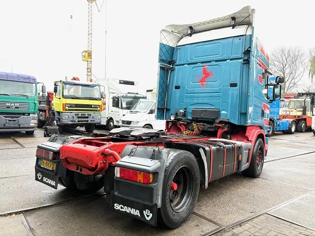 Scania R164-580 V8 TOPLINE COLLECTORS ITEM!! / APK 10-2026!! (12+2 MANUAL GEARBOX / RETARDER / AIRCONDITIONING / 2x TANK / ETC.) - Sadulveok: pilt 3 Scania R164-580 V8 TOPLINE COLLECTORS ITEM!! / APK 10-2026!! (12+2 MANUAL GEARBOX / RETARDER / AIRCONDITIONING / 2x TANK / ETC.) - Sadulveok: pilt 3