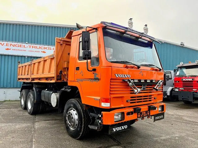 Volvo FL 12.380 6x6 FULL STEEL SUSPENSION MEILLER KIPPER (EURO 2 / MANUAL GEARBOX / REDUCTION AXLES / FULL STEEL SUSPENSION) - Kallurauto: pilt 2 Volvo FL 12.380 6x6 FULL STEEL SUSPENSION MEILLER KIPPER (EURO 2 / MANUAL GEARBOX / REDUCTION AXLES / FULL STEEL SUSPENSION) - Kallurauto: pilt 2
