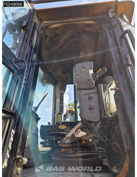 Cat 966 K FIRE DAMAGE - OPERABLE - Rataslaadur: pilt 3 Cat 966 K FIRE DAMAGE - OPERABLE - Rataslaadur: pilt 3