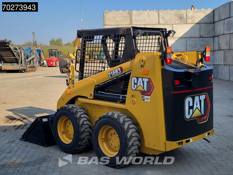 Caterpillar 216 B3 - Kompaktlaadur: pilt 3 Caterpillar 216 B3 - Kompaktlaadur: pilt 3