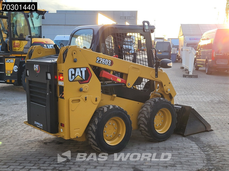 Caterpillar 226 D3 liising Caterpillar 226 D3: pilt 7 Caterpillar 226 D3 liising Caterpillar 226 D3: pilt 7