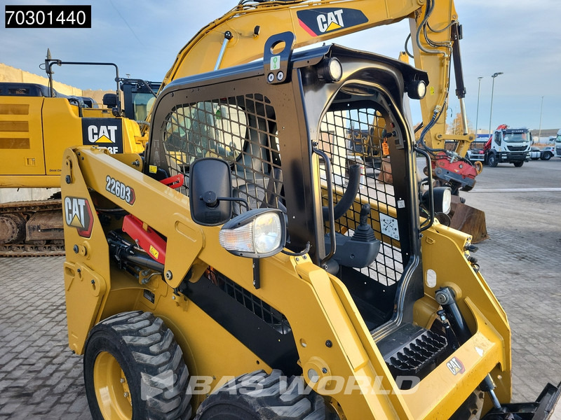 Caterpillar 226 D3 liising Caterpillar 226 D3: pilt 18 Caterpillar 226 D3 liising Caterpillar 226 D3: pilt 18