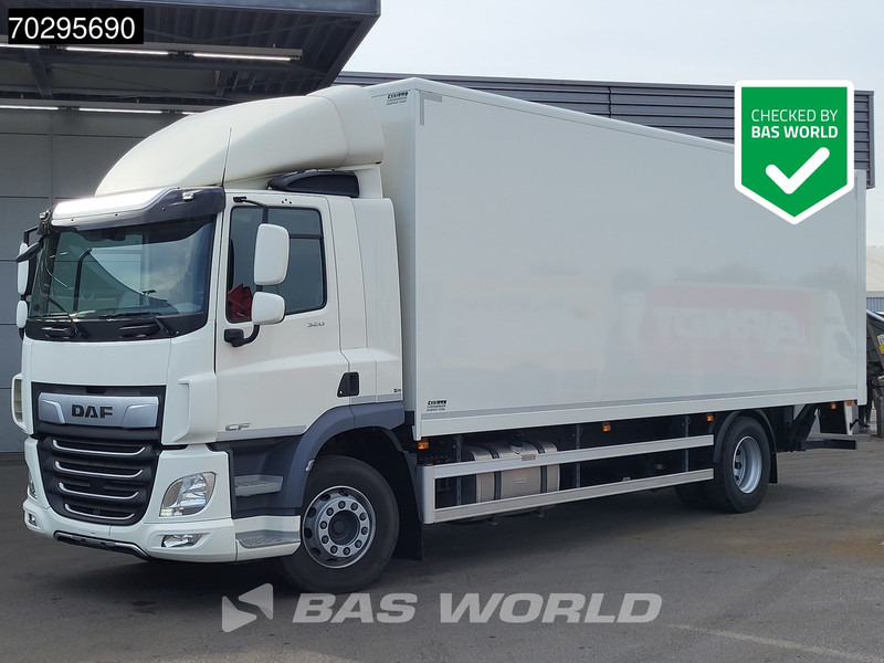 DAF CF 320 4X2 LOW Mileage! 2000kg Ladebordwand Automatic Navi ACC Euro 6 - Kasti veoauto: pilt 1 DAF CF 320 4X2 LOW Mileage! 2000kg Ladebordwand Automatic Navi ACC Euro 6 - Kasti veoauto: pilt 1