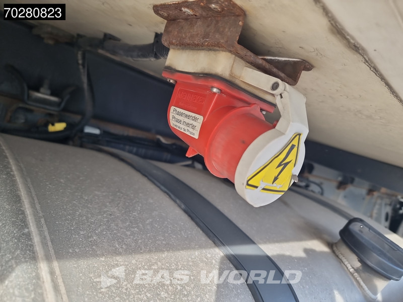 Külmutiga veoauto DAF LF 250 4X2 Manual ACC Carrier Xarios 600 cooler Euro 6: pilt 14
