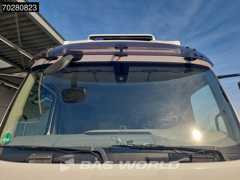 Külmutiga veoauto DAF LF 250 4X2 Manual ACC Carrier Xarios 600 cooler Euro 6: pilt 11