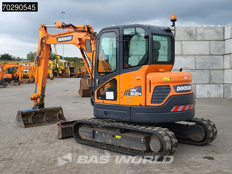 Doosan DX62 R-3 3 BUCKETS - A/C - Miniekskavaator: pilt 5 Doosan DX62 R-3 3 BUCKETS - A/C - Miniekskavaator: pilt 5