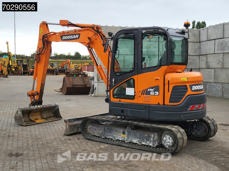 Doosan DX63-3 3 BUCKETS - A/C - Miniekskavaator: pilt 5 Doosan DX63-3 3 BUCKETS - A/C - Miniekskavaator: pilt 5