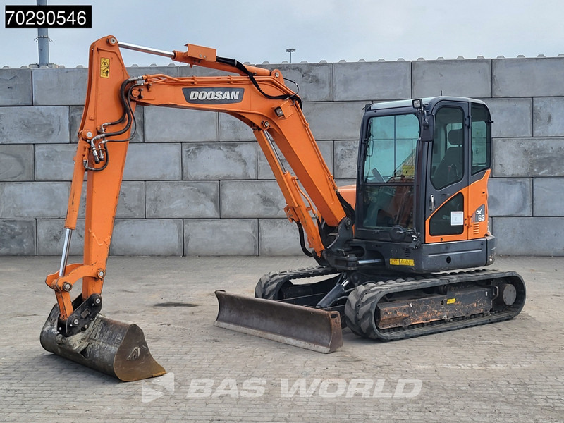 Doosan DX63-3 - Miniekskavaator: pilt 2 Doosan DX63-3 - Miniekskavaator: pilt 2