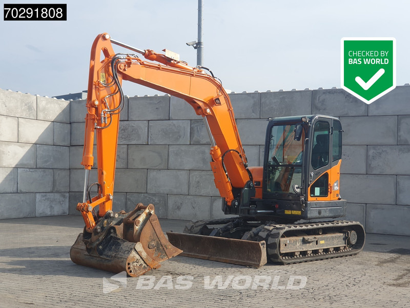 Doosan DX85 R-3 A/C - 3 BUCKETS - Miniekskavaator: pilt 1 Doosan DX85 R-3 A/C - 3 BUCKETS - Miniekskavaator: pilt 1