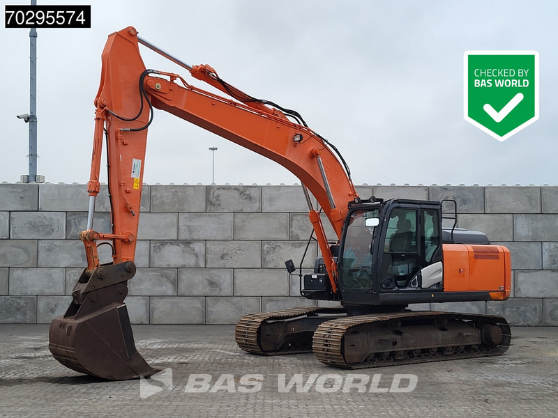Hitachi ZX210 LC -6 - Lintekskavaator: pilt 1 Hitachi ZX210 LC -6 - Lintekskavaator: pilt 1
