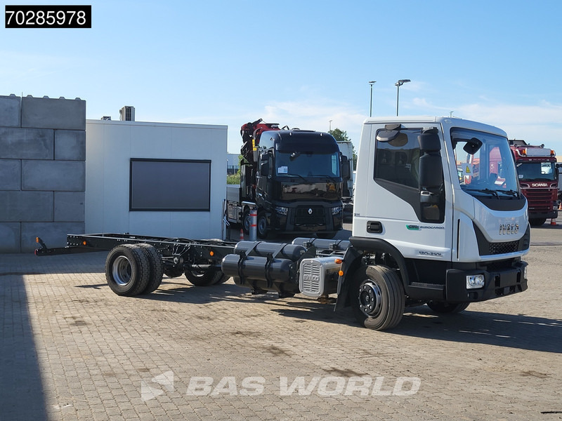 Iveco 120-210L 4X2 NEW 12tons chassis! CNG Engine TELMA Retarder Manual Euro 6 - Kabiinišassiiga veoauto: pilt 3 Iveco 120-210L 4X2 NEW 12tons chassis! CNG Engine TELMA Retarder Manual Euro 6 - Kabiinišassiiga veoauto: pilt 3