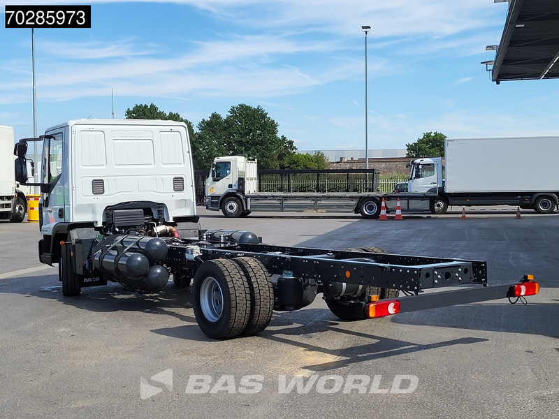 Iveco Eurocargo 120LE210 4X2 6x CNG Tanks Telma Manual Euro 6 - Kabiinišassiiga veoauto: pilt 2 Iveco Eurocargo 120LE210 4X2 6x CNG Tanks Telma Manual Euro 6 - Kabiinišassiiga veoauto: pilt 2