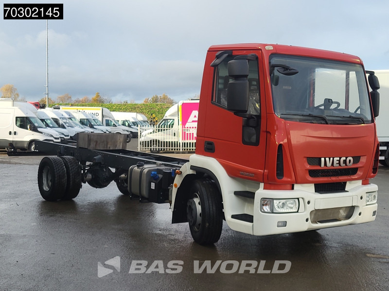 Iveco Eurocargo 160E320 4X2 NEW! 16T chassis 2016 production Euro 6 - Kabiinišassiiga veoauto: pilt 3 Iveco Eurocargo 160E320 4X2 NEW! 16T chassis 2016 production Euro 6 - Kabiinišassiiga veoauto: pilt 3