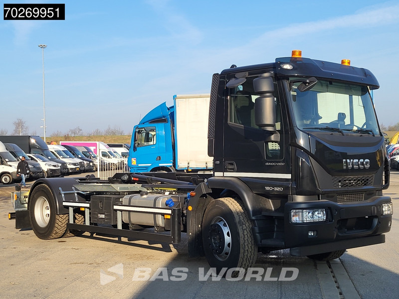 Iveco Eurocargo 180E320 4X2 NEW! 14tons Hiab Multilift ULT14S51 ACC Euro 6 - Konkstõstukiga veoauto: pilt 5 Iveco Eurocargo 180E320 4X2 NEW! 14tons Hiab Multilift ULT14S51 ACC Euro 6 - Konkstõstukiga veoauto: pilt 5