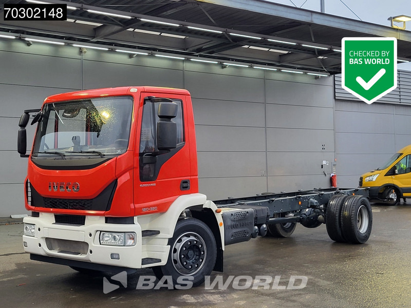 Iveco Eurocargo 180E320 4X2 NEW! 18T chassis 2017 production Euro 6 - Kabiinišassiiga veoauto: pilt 1 Iveco Eurocargo 180E320 4X2 NEW! 18T chassis 2017 production Euro 6 - Kabiinišassiiga veoauto: pilt 1