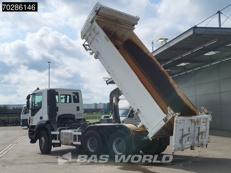 Iveco Trakker 360 6X4 10m3 2-Sided Tipper Steelsuspension Big-Axle Automatic Euro 6 - Kallurauto: pilt 2 Iveco Trakker 360 6X4 10m3 2-Sided Tipper Steelsuspension Big-Axle Automatic Euro 6 - Kallurauto: pilt 2