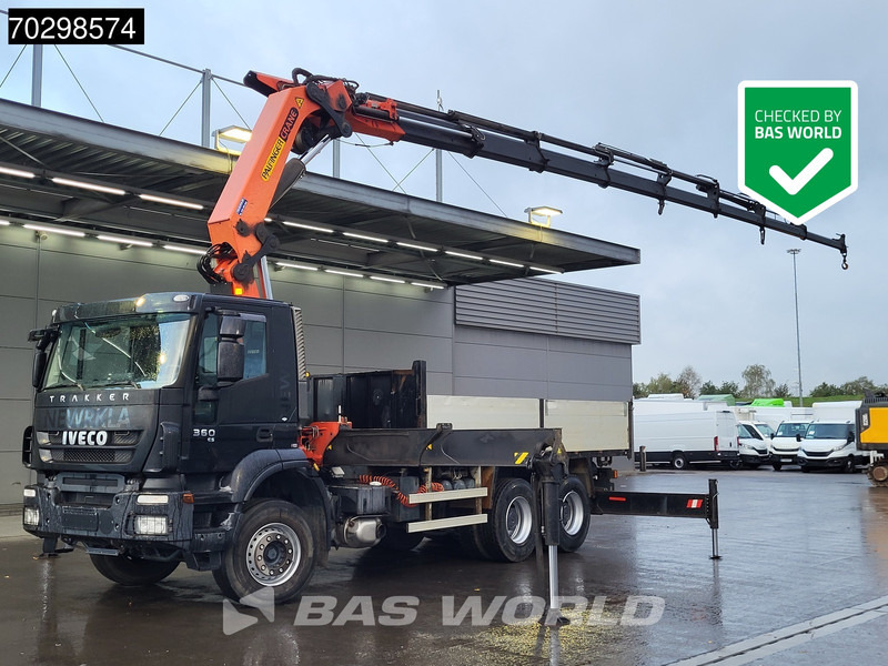 Iveco Trakker 360 6X4 Palfinger PK44002 Crane 8x Extensions Full Steel Big-Axle Manual Euro 5 - Madelveok/ Platvormveok, Kraanaga veoauto: pilt 1 Iveco Trakker 360 6X4 Palfinger PK44002 Crane 8x Extensions Full Steel Big-Axle Manual Euro 5 - Madelveok/ Platvormveok, Kraanaga veoauto: pilt 1