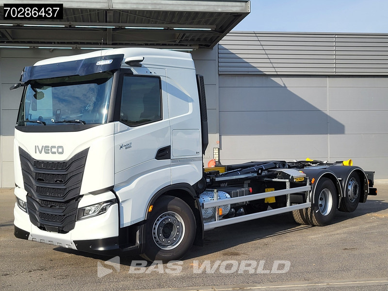 Iveco X-Way 580 6X2 Palfinger PHT20SLD5 Hooklift Lift+steering Axle Automatic Navi ACC LED Euro 6 - Konkstõstukiga veoauto: pilt 5 Iveco X-Way 580 6X2 Palfinger PHT20SLD5 Hooklift Lift+steering Axle Automatic Navi ACC LED Euro 6 - Konkstõstukiga veoauto: pilt 5