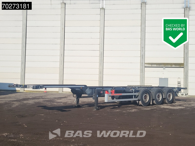 Kässbohrer CSRIL0S0E123 3 axles - Konteinerveduk/ Tõstukiga poolhaagis: pilt 1 Kässbohrer CSRIL0S0E123 3 axles - Konteinerveduk/ Tõstukiga poolhaagis: pilt 1
