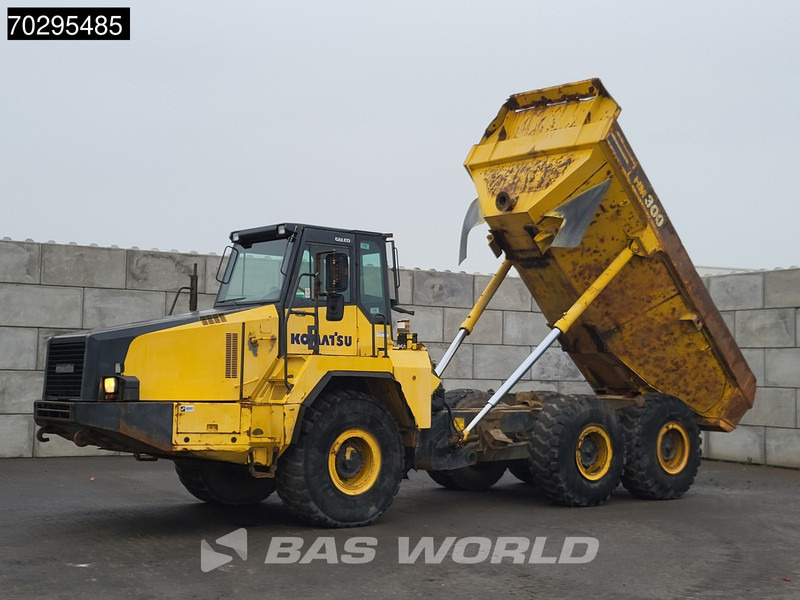 Komatsu HM300-2 - Liigendkallur: pilt 2 Komatsu HM300-2 - Liigendkallur: pilt 2