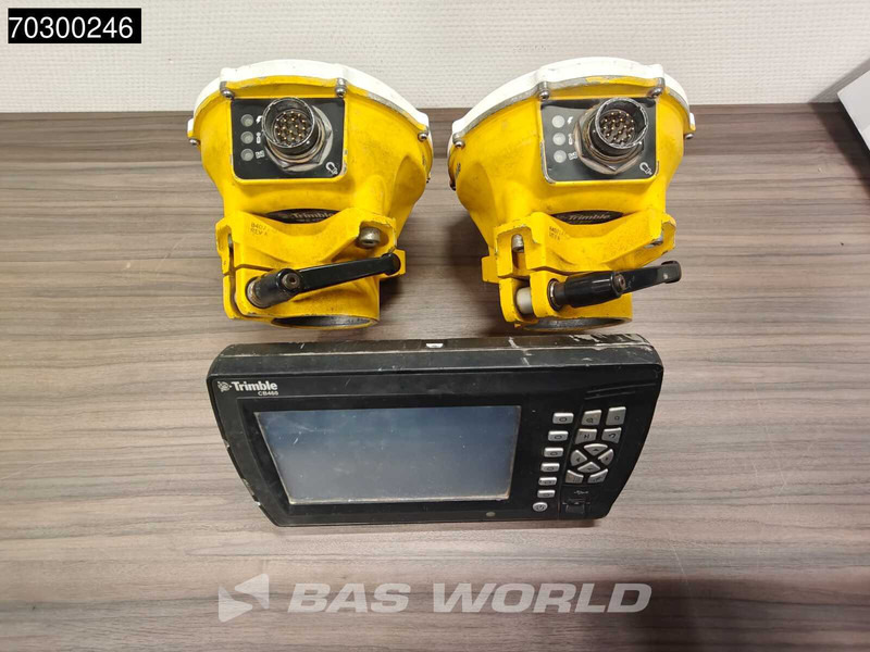 Komatsu PC210 LC-10 - Lintekskavaator: pilt 2 Komatsu PC210 LC-10 - Lintekskavaator: pilt 2