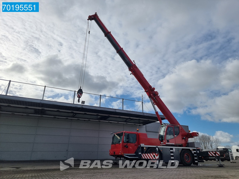 Liebherr LTM1030 LOW HOURS - REMOTE CONTROL - Raske maastikukraana: pilt 2 Liebherr LTM1030 LOW HOURS - REMOTE CONTROL - Raske maastikukraana: pilt 2