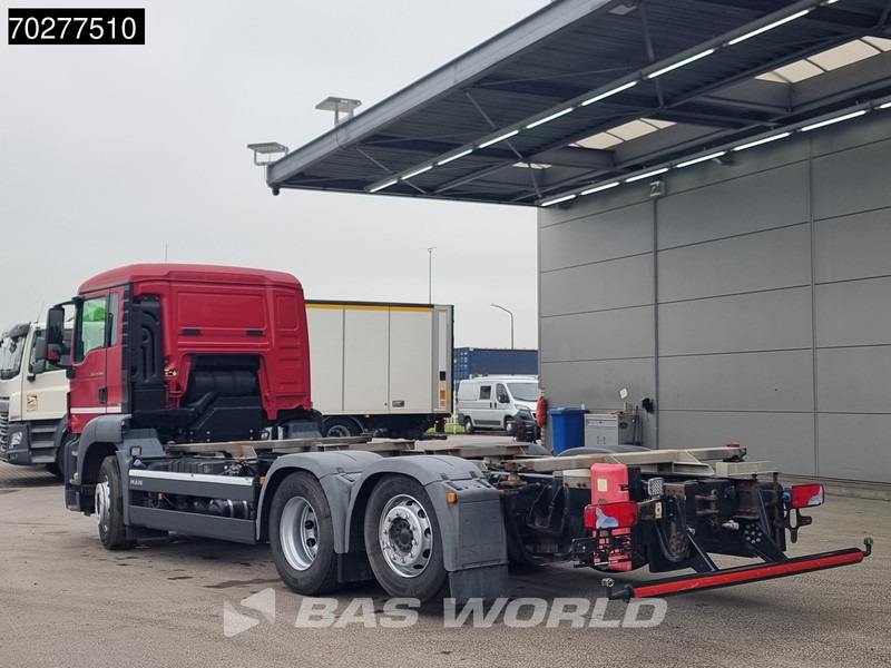 MAN TGS 26.320 6X2 BDF ADR Lift+lenkasche Automatic Euro 6 - Konteinerveduk/ Tõstukiga veoauto: pilt 2 MAN TGS 26.320 6X2 BDF ADR Lift+lenkasche Automatic Euro 6 - Konteinerveduk/ Tõstukiga veoauto: pilt 2