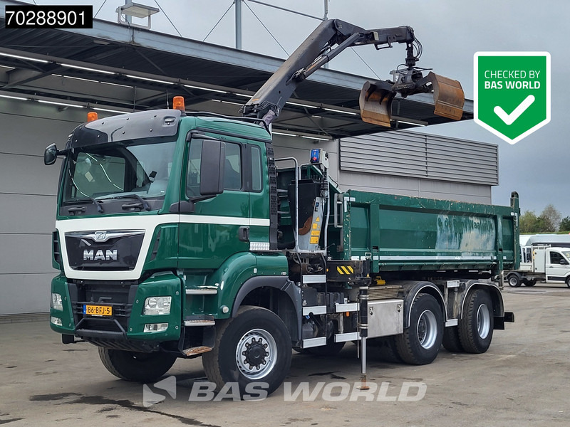 MAN TGS 33.440 TGS 6X6 NL-Truck 12m3 Jansen Tipper HMF 1643 Crane Steering-Axle Big-Axle Automatic Euro 6 - Kallurauto, Kraanaga veoauto: pilt 1 MAN TGS 33.440 TGS 6X6 NL-Truck 12m3 Jansen Tipper HMF 1643 Crane Steering-Axle Big-Axle Automatic Euro 6 - Kallurauto, Kraanaga veoauto: pilt 1