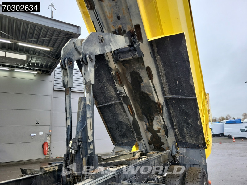 MAN TGS 35.440 8X4 14m3 tipper Steelsuspension Big-Axle Retarder Automatic Euro 6 - Kallurauto: pilt 5 MAN TGS 35.440 8X4 14m3 tipper Steelsuspension Big-Axle Retarder Automatic Euro 6 - Kallurauto: pilt 5