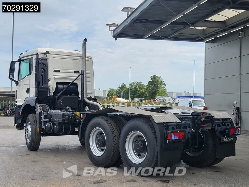 MAN TGS 40.400 6X4 NEW 6x4 chassis PTO Preparation Steelsuspension Big-Axle Automatic Euro 2 - Kabiinišassiiga veoauto: pilt 2 MAN TGS 40.400 6X4 NEW 6x4 chassis PTO Preparation Steelsuspension Big-Axle Automatic Euro 2 - Kabiinišassiiga veoauto: pilt 2