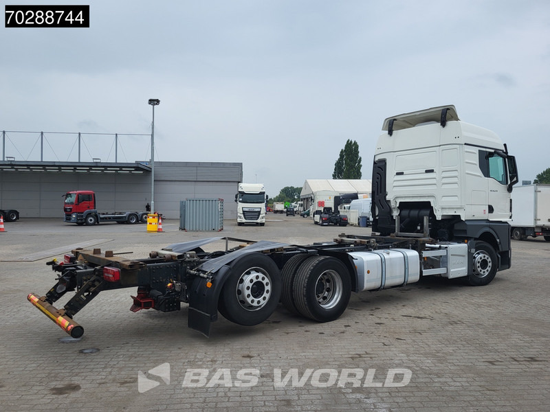 MAN TGX 26.470 6X2 BDF Retarder Lift Axle Standklima Automatic LED Euro 6 - Konteinerveduk/ Tõstukiga veoauto: pilt 5 MAN TGX 26.470 6X2 BDF Retarder Lift Axle Standklima Automatic LED Euro 6 - Konteinerveduk/ Tõstukiga veoauto: pilt 5