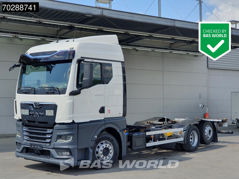 MAN TGX 26.470 6X2 BDF Retarder Liftachse LED Euro 6 - Konteinerveduk/ Tõstukiga veoauto: pilt 1 MAN TGX 26.470 6X2 BDF Retarder Liftachse LED Euro 6 - Konteinerveduk/ Tõstukiga veoauto: pilt 1