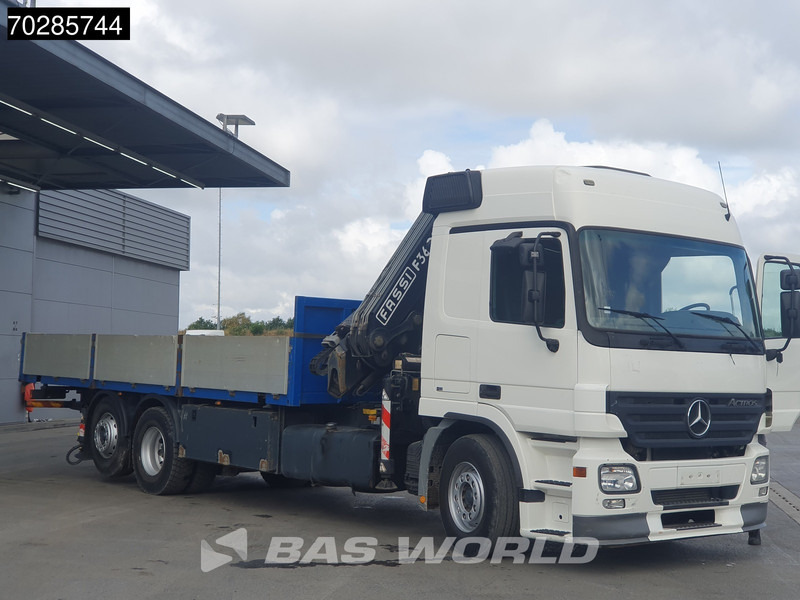 Mercedes-Benz Actros 2532 6X2 Fassi F330D3 Crane Kran Lift+steering Axle 3-Pedals Euro 3 - Madelveok/ Platvormveok, Kraanaga veoauto: pilt 2 Mercedes-Benz Actros 2532 6X2 Fassi F330D3 Crane Kran Lift+steering Axle 3-Pedals Euro 3 - Madelveok/ Platvormveok, Kraanaga veoauto: pilt 2