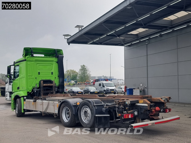 Mercedes-Benz Actros 2545 6X2 Hydraulic Liftable BDF system Lift+steering axle ADR Euro 6 - Konteinerveduk/ Tõstukiga veoauto: pilt 2 Mercedes-Benz Actros 2545 6X2 Hydraulic Liftable BDF system Lift+steering axle ADR Euro 6 - Konteinerveduk/ Tõstukiga veoauto: pilt 2