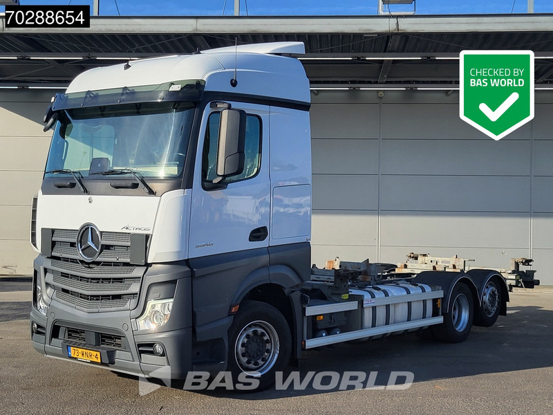 Mercedes-Benz Actros 2545 Actros 6X2 NL-Truck Retarder 2xTanks Lift-Axle ACC Xenon Navi Euro 6 - Konteinerveduk/ Tõstukiga veoauto: pilt 1 Mercedes-Benz Actros 2545 Actros 6X2 NL-Truck Retarder 2xTanks Lift-Axle ACC Xenon Navi Euro 6 - Konteinerveduk/ Tõstukiga veoauto: pilt 1