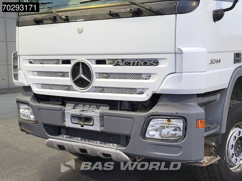 Betoonipump Mercedes-Benz Actros 3244 8X4 Retarder Putzmeister 24 Mtrs Pumi Big-Axle 3-Pedals Euro 4: pilt 12