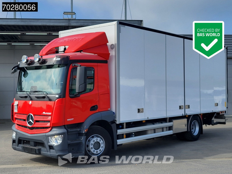 Mercedes-Benz Antos 1827 4X2 19tonner 2000kg Ladebordwand Automatic Euro 6 - Kasti veoauto: pilt 1 Mercedes-Benz Antos 1827 4X2 19tonner 2000kg Ladebordwand Automatic Euro 6 - Kasti veoauto: pilt 1