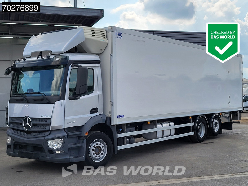 Mercedes-Benz Antos 2535 6X2 Lumikko L7 cooler ladebordwand Lift+Lenkachse Euro 6 - Külmutiga veoauto: pilt 1 Mercedes-Benz Antos 2535 6X2 Lumikko L7 cooler ladebordwand Lift+Lenkachse Euro 6 - Külmutiga veoauto: pilt 1
