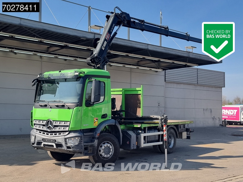 Mercedes-Benz Arocs 1830 4X2 Hiab 122 ES-3 HIPRO Kran Crane Big-Axle Euro 6 - Madelveok/ Platvormveok, Kraanaga veoauto: pilt 1 Mercedes-Benz Arocs 1830 4X2 Hiab 122 ES-3 HIPRO Kran Crane Big-Axle Euro 6 - Madelveok/ Platvormveok, Kraanaga veoauto: pilt 1