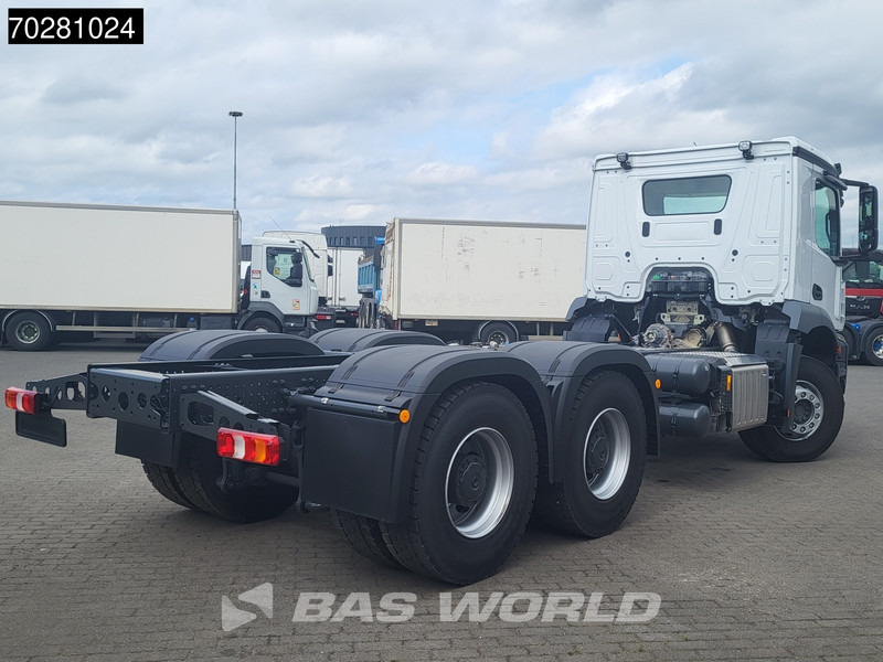 Mercedes-Benz Arocs 2636 6X4 NEW chassis Flywheel PTO Big-Axle Automatic Steelsuspension Euro 6 - Kabiinišassiiga veoauto: pilt 5 Mercedes-Benz Arocs 2636 6X4 NEW chassis Flywheel PTO Big-Axle Automatic Steelsuspension Euro 6 - Kabiinišassiiga veoauto: pilt 5
