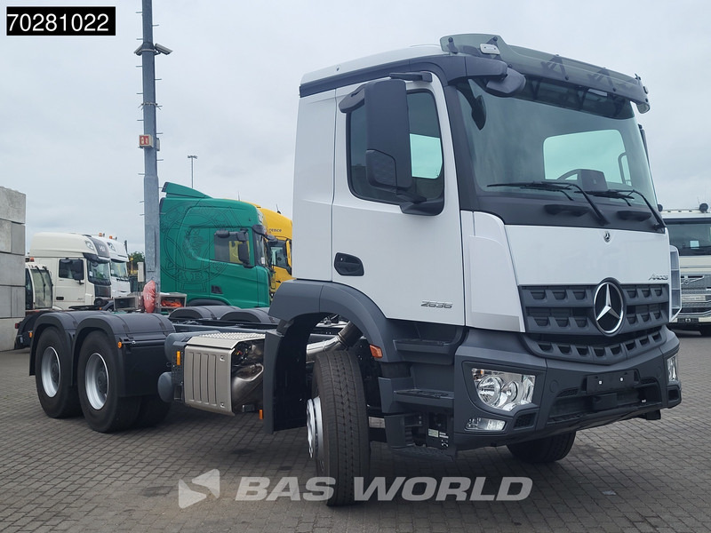 Mercedes-Benz Arocs 2636 6X4 NEW chassis Flywheel PTO Big-Axle Automatic Steelsuspension Euro 6 - Kabiinišassiiga veoauto: pilt 3 Mercedes-Benz Arocs 2636 6X4 NEW chassis Flywheel PTO Big-Axle Automatic Steelsuspension Euro 6 - Kabiinišassiiga veoauto: pilt 3