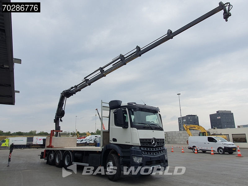 Mercedes-Benz Arocs 3240 8X4 HIAB 211E-6 HIPRO Big-Axle Lift+Steering Navi Euro 6 - Madelveok/ Platvormveok, Kraanaga veoauto: pilt 3 Mercedes-Benz Arocs 3240 8X4 HIAB 211E-6 HIPRO Big-Axle Lift+Steering Navi Euro 6 - Madelveok/ Platvormveok, Kraanaga veoauto: pilt 3