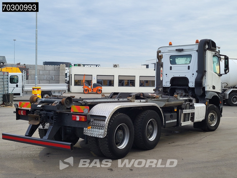 Mercedes-Benz Arocs 3342 6X4 HYVA 26-62-S Hooklift Big-Axle Automatic Euro 6 - Konkstõstukiga veoauto: pilt 3 Mercedes-Benz Arocs 3342 6X4 HYVA 26-62-S Hooklift Big-Axle Automatic Euro 6 - Konkstõstukiga veoauto: pilt 3