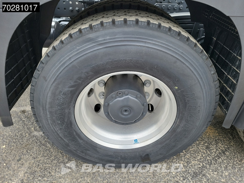 Mercedes-Benz Arocs 3743 8X4 NEW chassis Big-Axle Alcoa's Euro 6 - Kabiinišassiiga veoauto: pilt 3 Mercedes-Benz Arocs 3743 8X4 NEW chassis Big-Axle Alcoa's Euro 6 - Kabiinišassiiga veoauto: pilt 3