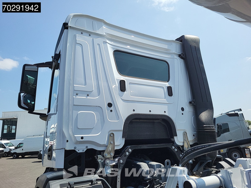 Mercedes-Benz Arocs 4245 8X4 NEW! 12m3 Schwing Stetter Mixer Big-Axle Manual Euro 3 - Autobetoonisegisti: pilt 3 Mercedes-Benz Arocs 4245 8X4 NEW! 12m3 Schwing Stetter Mixer Big-Axle Manual Euro 3 - Autobetoonisegisti: pilt 3